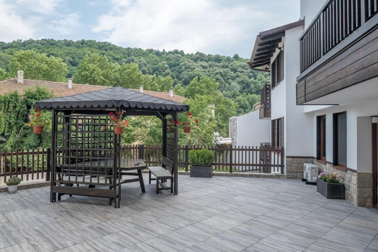 Tarnovgrad Apartments - Free Parking 大特尔诺沃 外观 照片