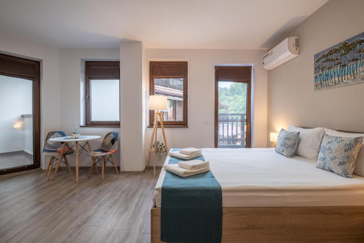 Tarnovgrad Apartments - Free Parking 大特尔诺沃 外观 照片