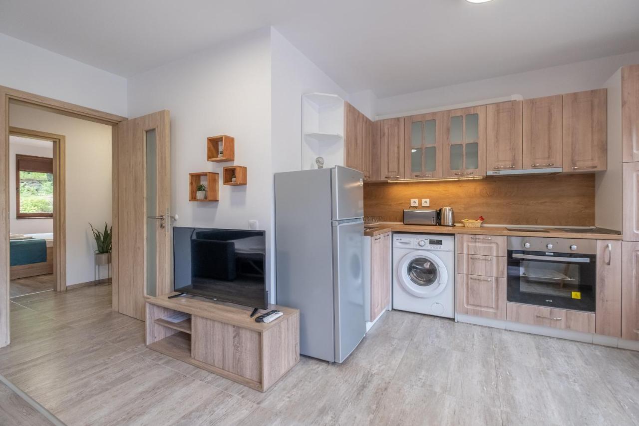 Tarnovgrad Apartments - Free Parking 大特尔诺沃 外观 照片