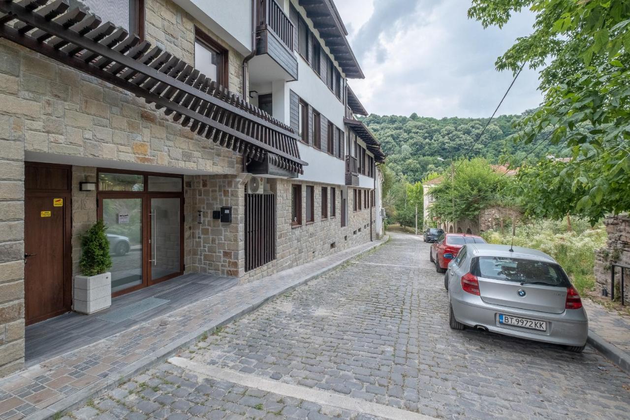 Tarnovgrad Apartments - Free Parking 大特尔诺沃 外观 照片