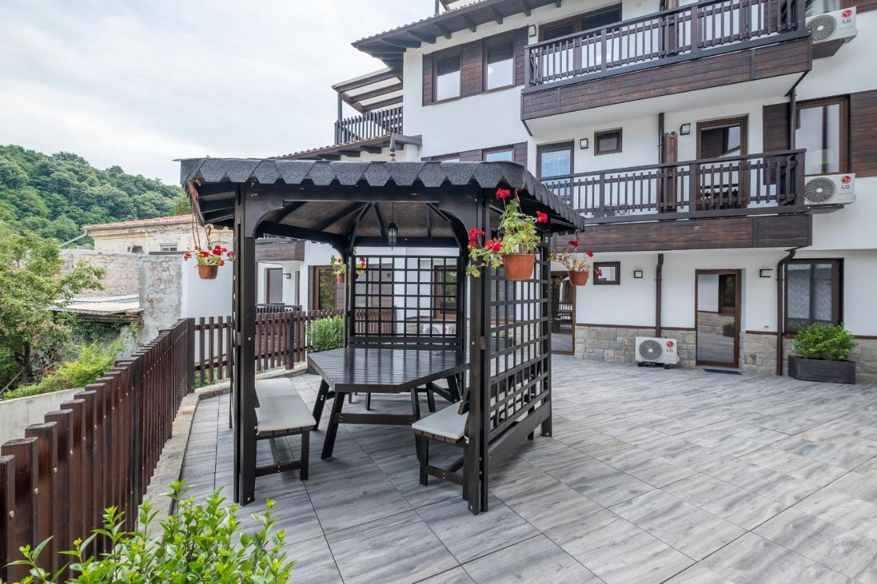 Tarnovgrad Apartments - Free Parking 大特尔诺沃 外观 照片